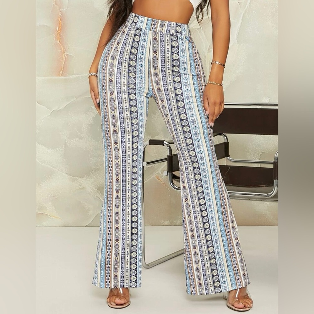 SHEIN SXY High Waist Ditsy Floral Flare Leg Pants - Sz L